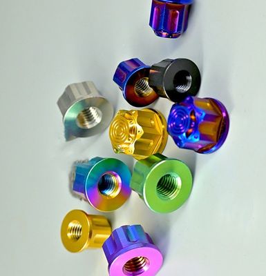 DIN 표준 304 스테인리스 스틸 및 주황 접착 된 고 강도 응용을위한 12 포인트 티타늄 견과류