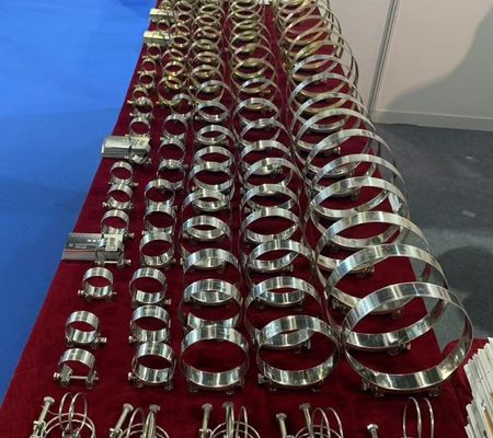 ODM 지원 독일 미국형 304 스테인리스 스틸 조정 파이프 클램프 튜브 클램프 완벽한 적합성과 안전한 붙잡기