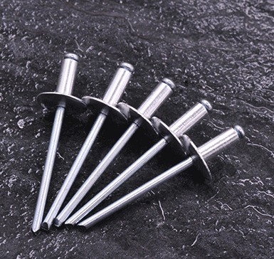 진크 마무리 ANSI/ASME 표준 강착력 철강 블라인드 팝 리벳 금속 m2.5 m3 m3.5 m4.2 m4.8 m5.5 m6.3